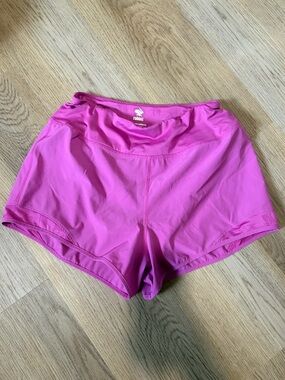 Rabbit Women’s Athletic Shorts in Orchid